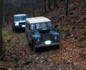 Blue Rover and LR3 on the trail November 07.JPG